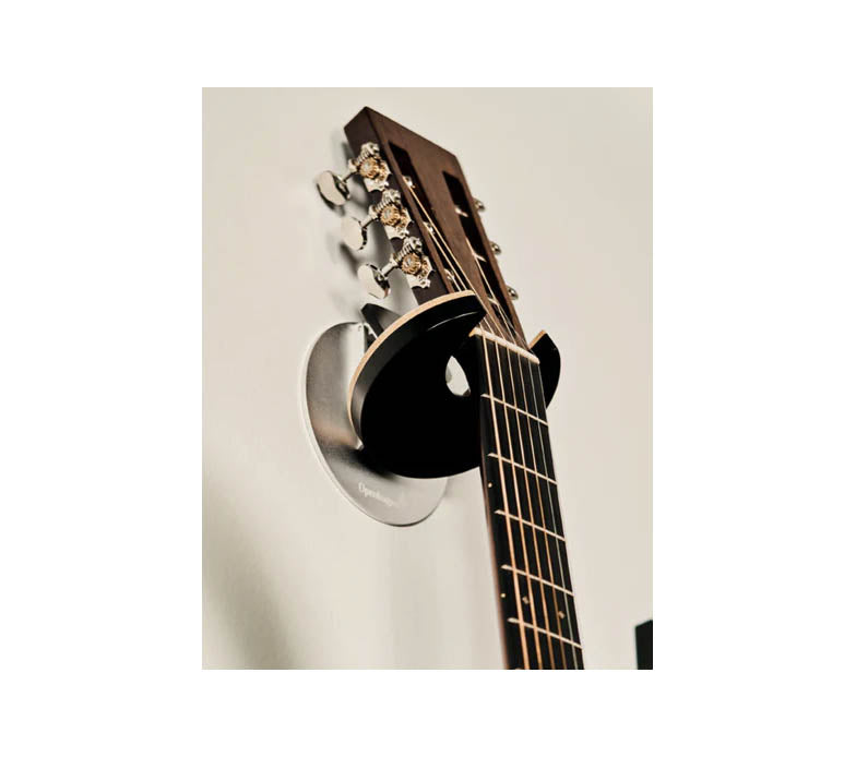 HangWithMe dekorativ guitar holder, Sort.